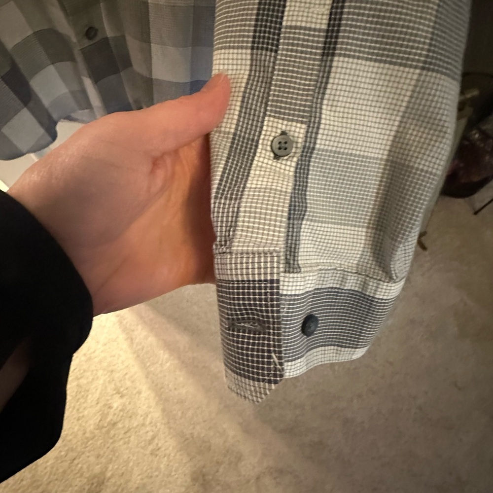 Express Gray Checkered Men's button down shirt - Picture 6 of 9